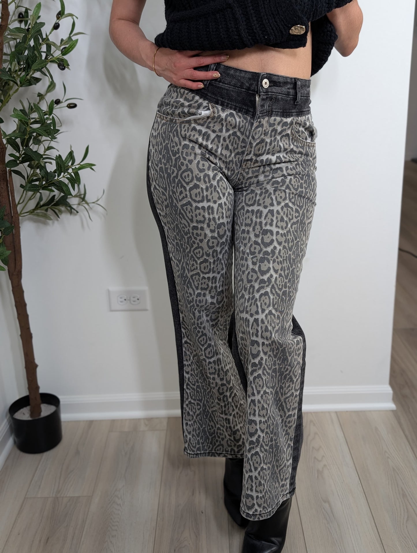 Pantalon animal print negro super stretch