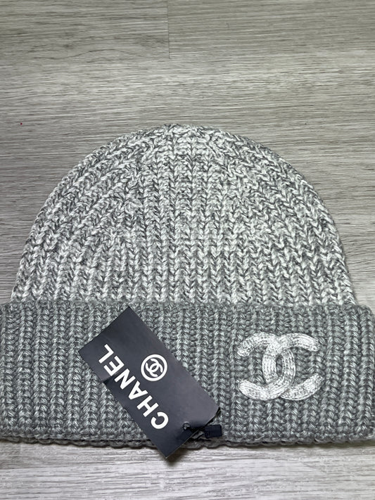 Gorrito Gris CH