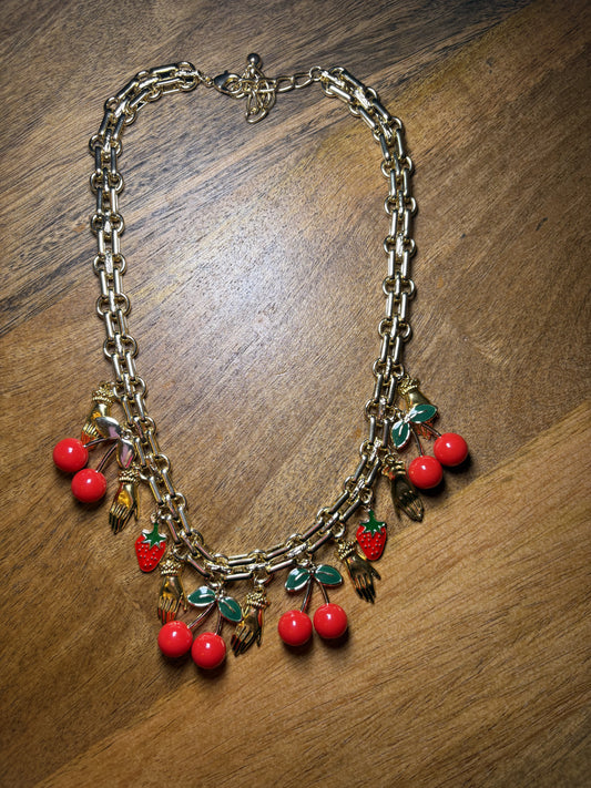 Collar cerezas