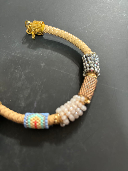 Pulsera artesanal